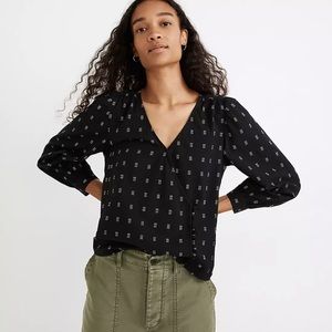 Kinston Side-Button Wrap Top in Textured Dobby small NWT